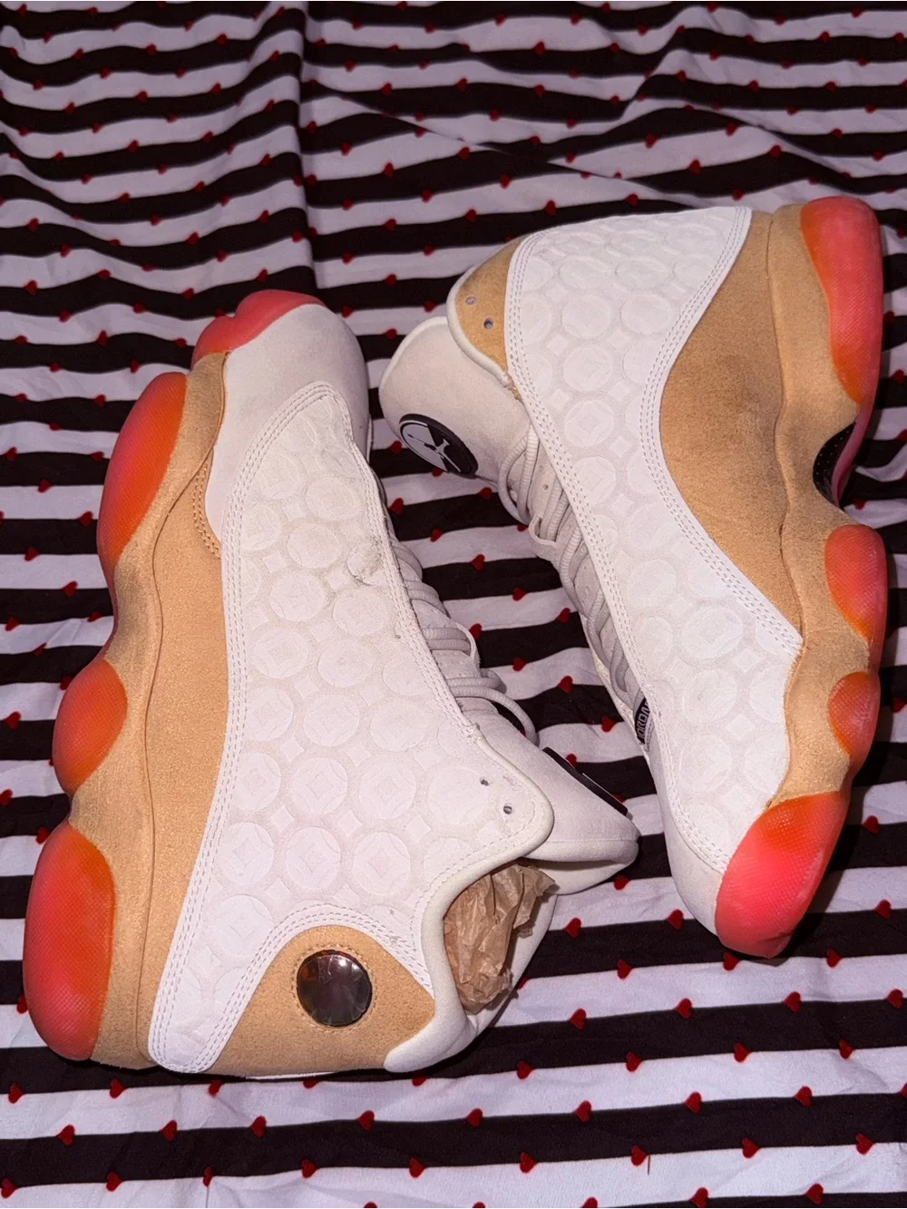 Jordan Men’s Cream and Red Gradient Retro Sneakers